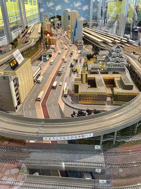 レトロ電車館の鉄道模型ジオラマ