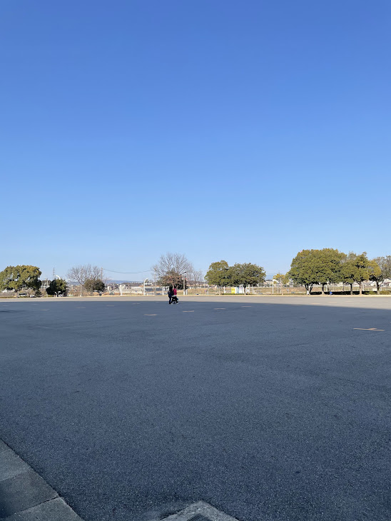 豊田素中央公園の豊田スタジアムの多目的広場